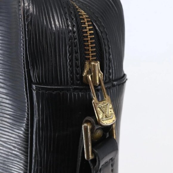LOUIS VUITTON Epi Trocadero 27 Shoulder Bag Black - Picture 9 of 16